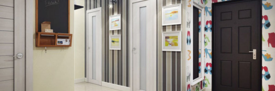 Выбор обоев для прихожей и коридора в квартире