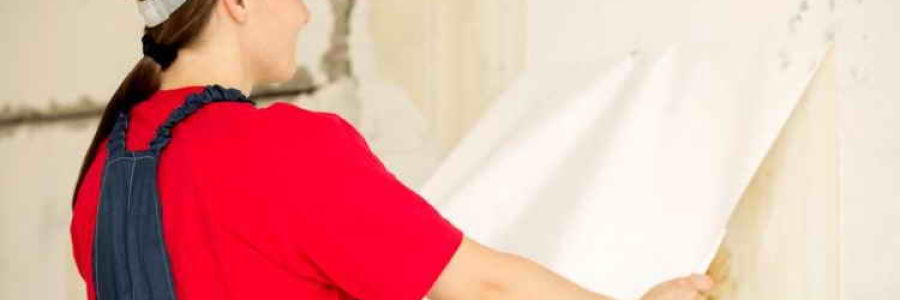 Ремонт своими руками, или как быстро снять старые обои со стены